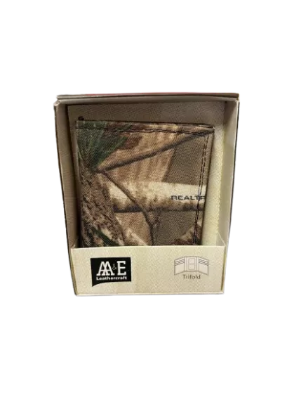 AA & E Leathercraft LLC Realtree AP Camo Trifold #311215385