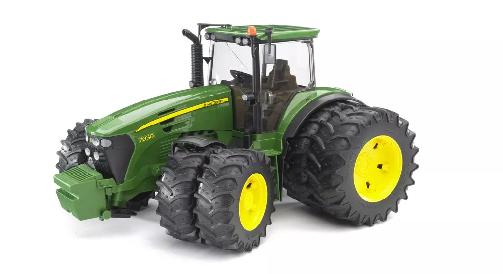 Bruder John Deere 7930 w/ Twin Tires #BT9808