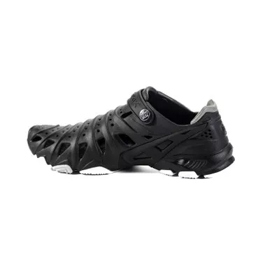 CROSSKIX 2.0 Closed Toe Water Shoes