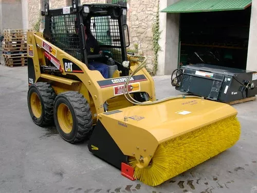 EI Attachments Bucket Broom Asphalt Special Direct Drive Motor | 72″ & 84″ Working Width | Hydraulic Flow 15–25 GPM | For Skid Steer