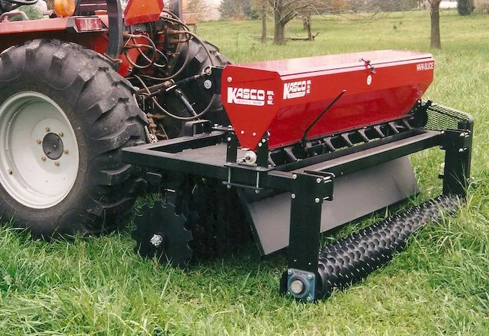 Kasco VARI-SLICE Overseeders | KOS Series | Width 48″-120″ | Row Spacing 3″-4″ | Horsepower 25-65 HP | For ATV & Tractors