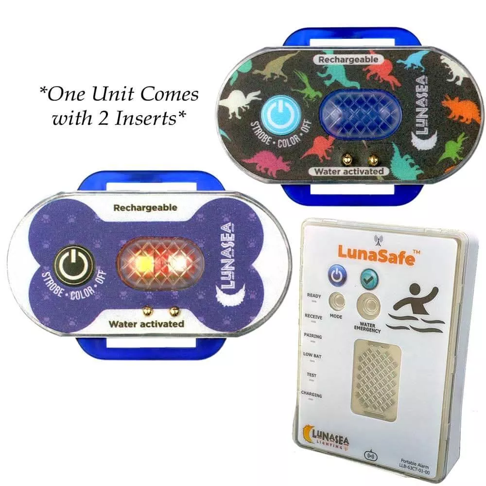 Lunasea Child/Pet Safety Water Activated Strobe Light w/RF Transmitter - Blue Case, Blue Attention Light - LLB-63BB-F0-K2