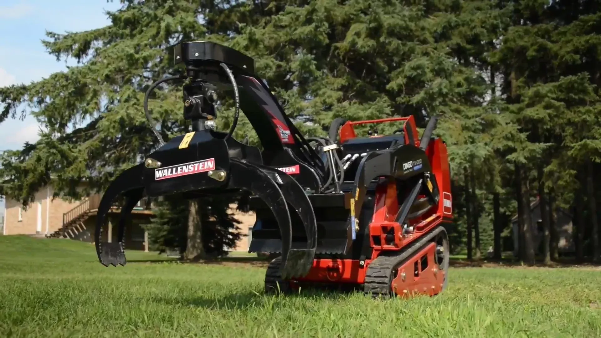 Wallenstein SSL Log Grapple | LXG Series | Grapple Opening 48″ – 72″ | 5-10 GPM | For Skid Steers