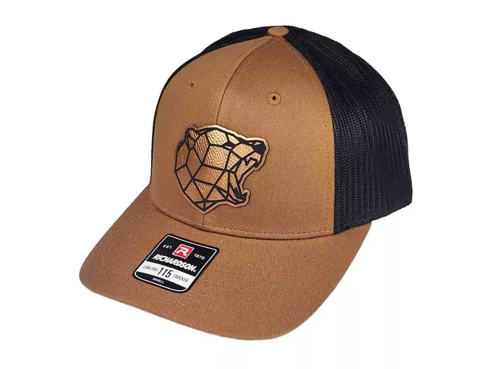 Women's Artora Screaming Bear Hat, Small